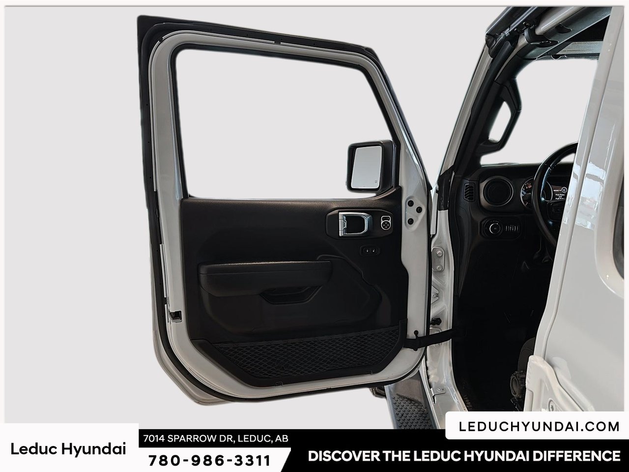 2022 Jeep Wrangler Unlimited Willys-11