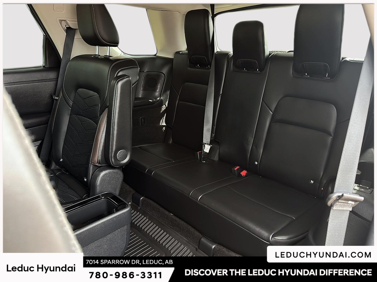 2024 Nissan Pathfinder Platinum-10