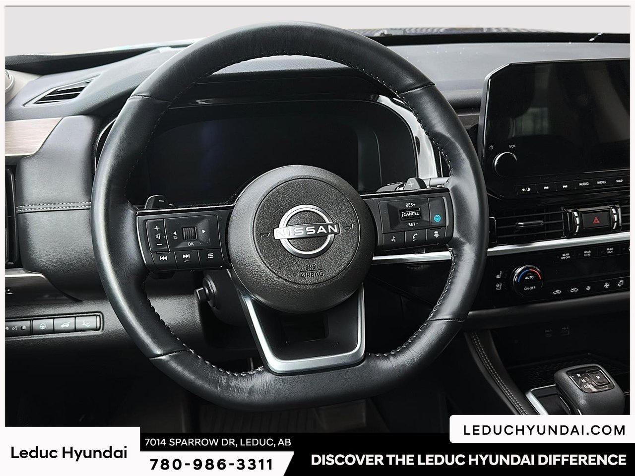 2024 Nissan Pathfinder Platinum-15