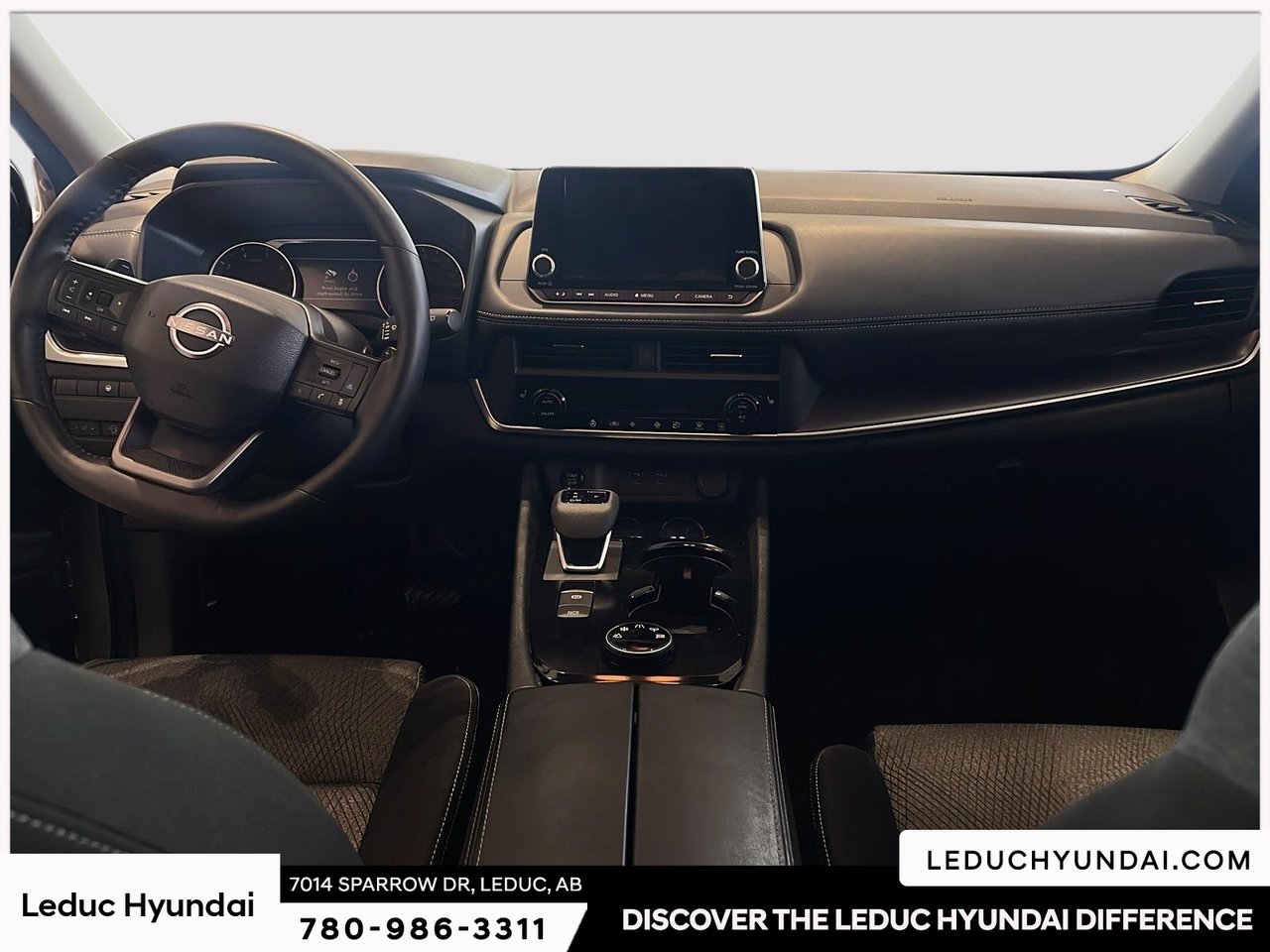 2025 Nissan Rogue SV-8