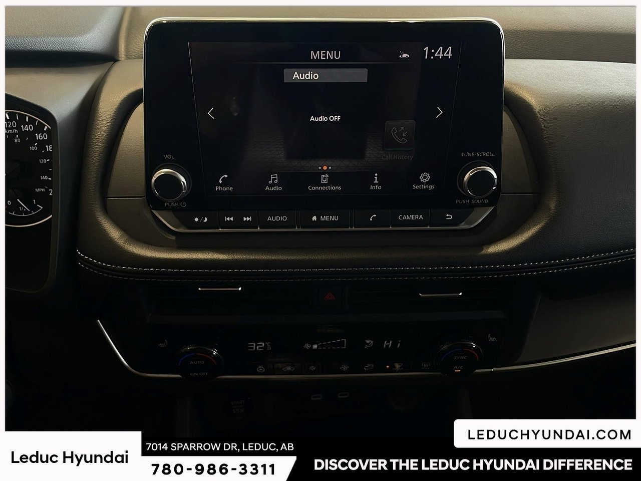 2025 Nissan Rogue SV-17