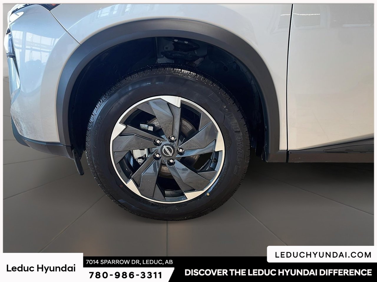 2025 Nissan Rogue SV-6