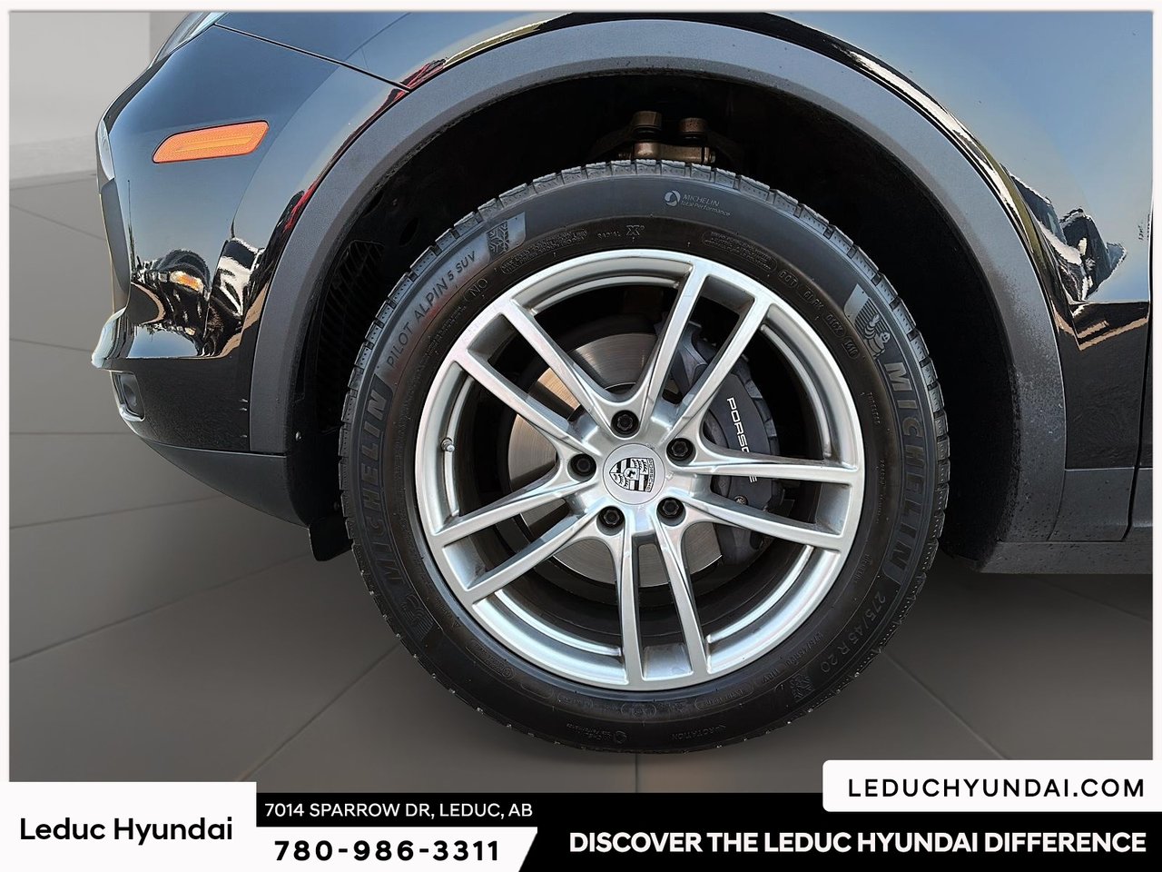 2019 Porsche Cayenne Base-6