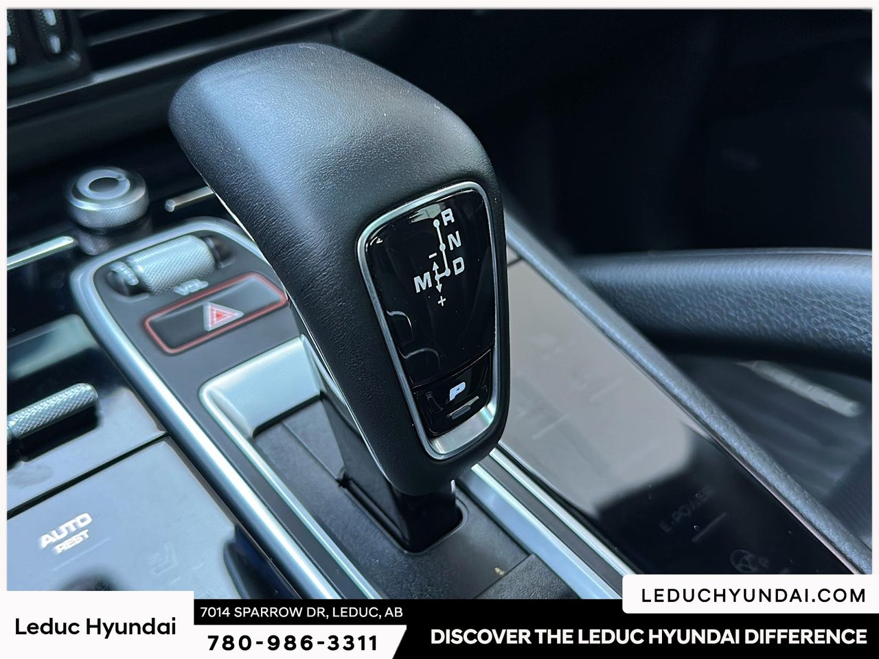 2019 Porsche Cayenne Base-17