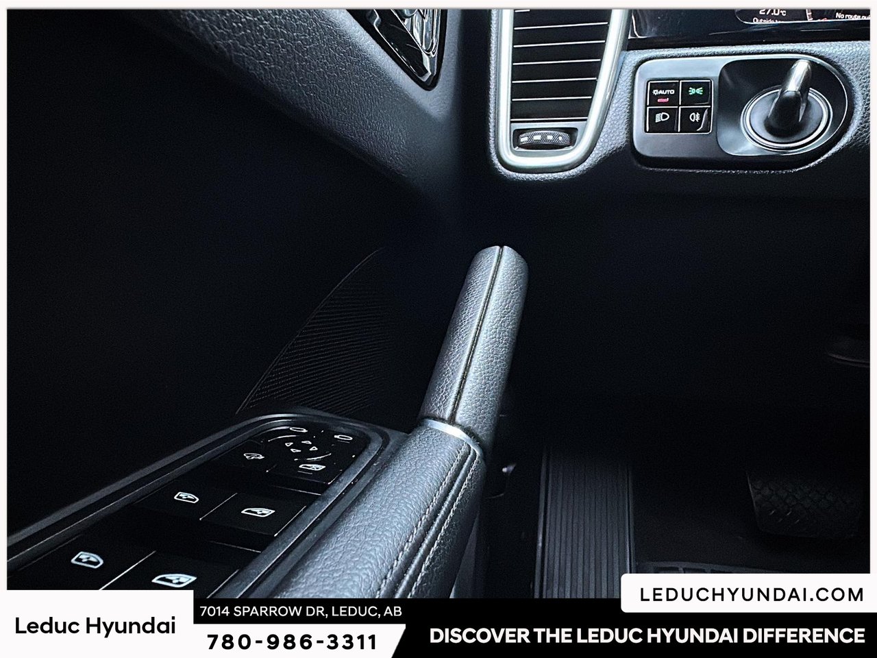 2019 Porsche Cayenne Base-19