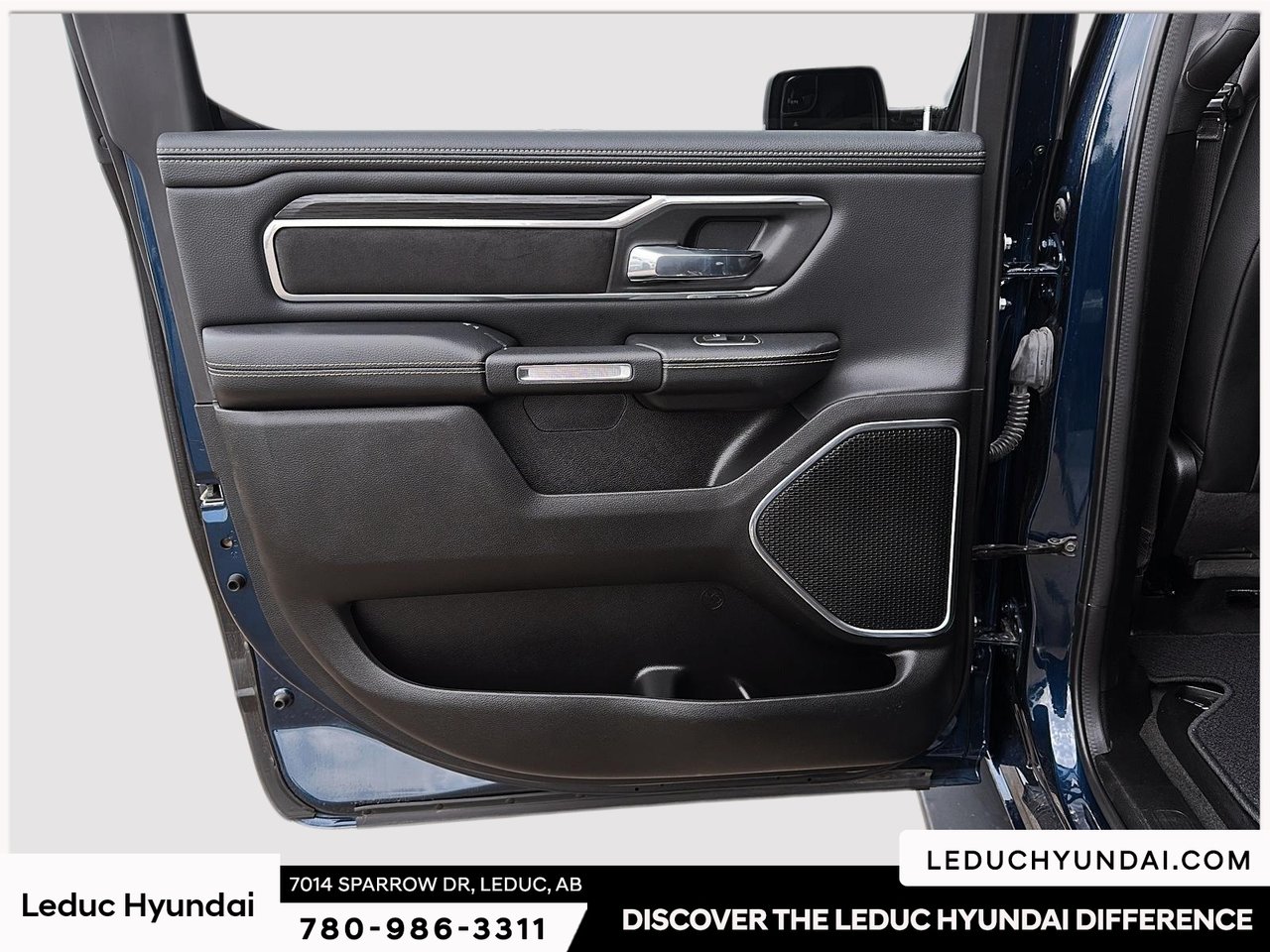 2023 Ram 1500 Laramie-11
