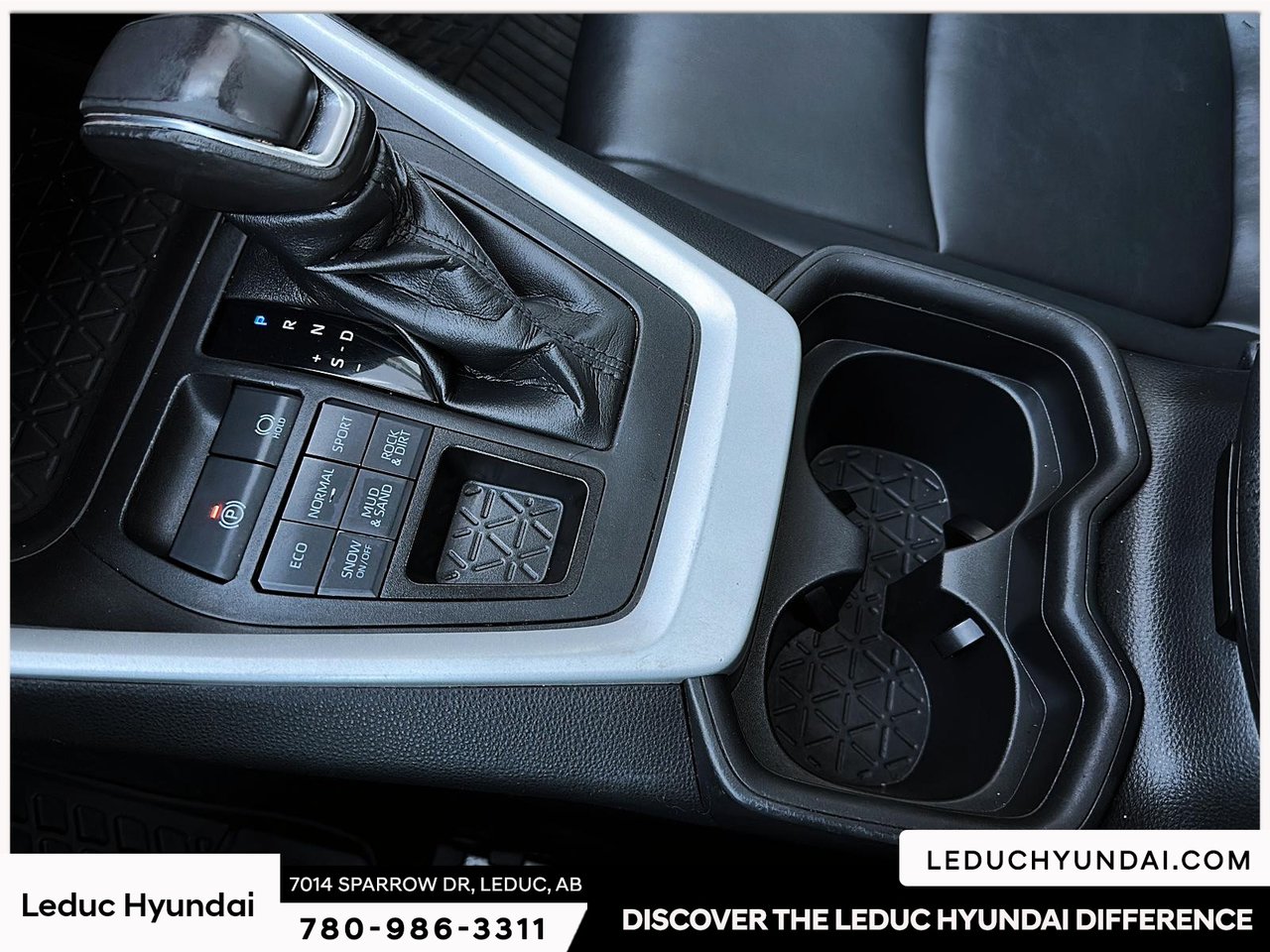 2021 Toyota RAV4 XLE-20