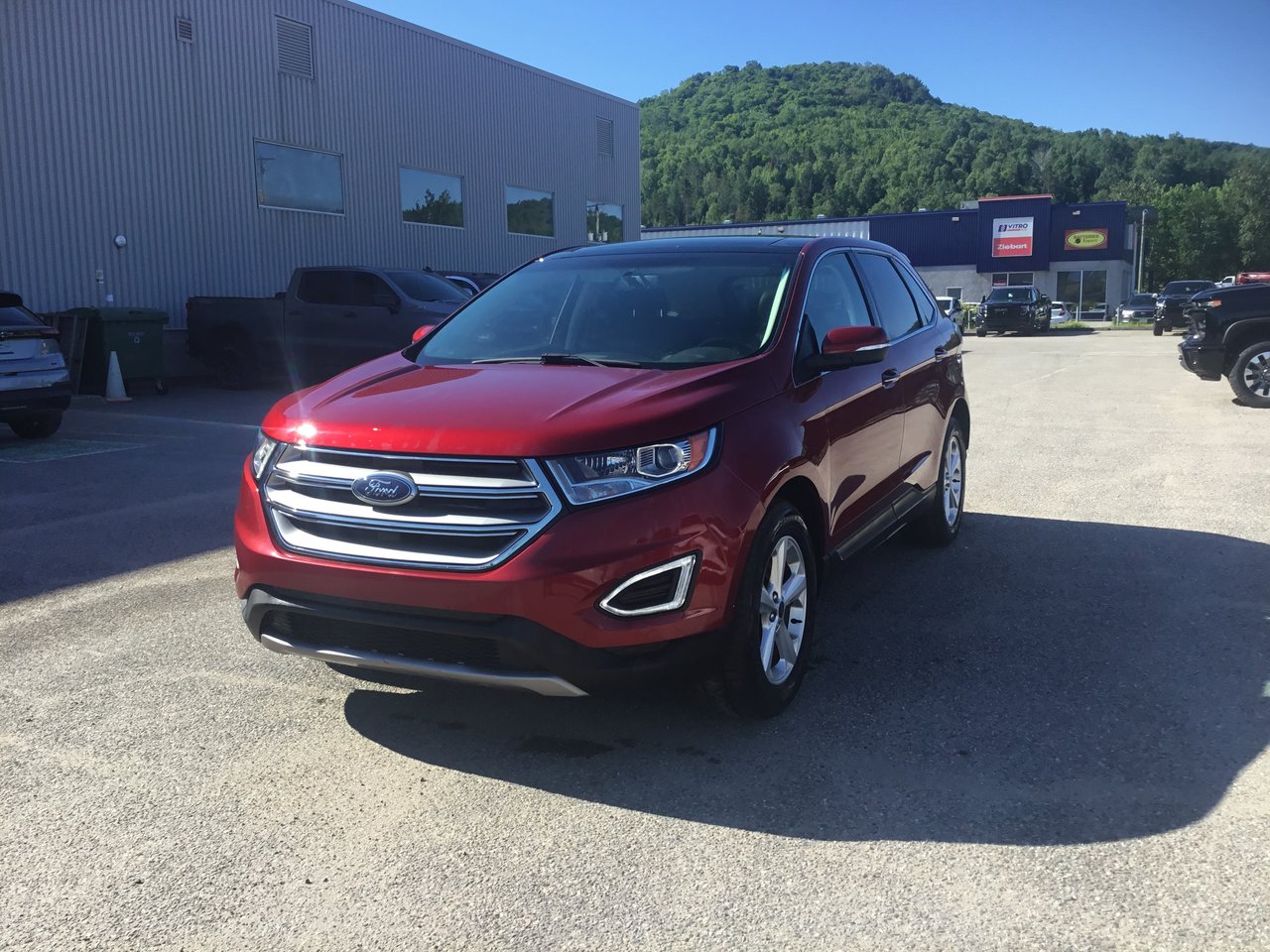 2016 Ford Edge
