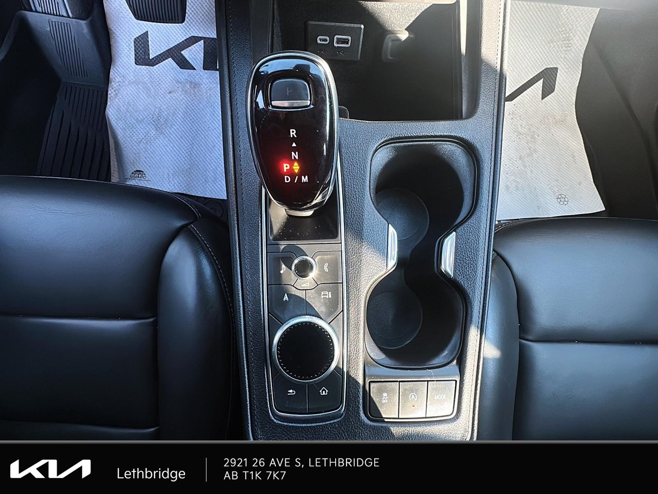 2025 Cadillac XT4 Premium Luxury-12