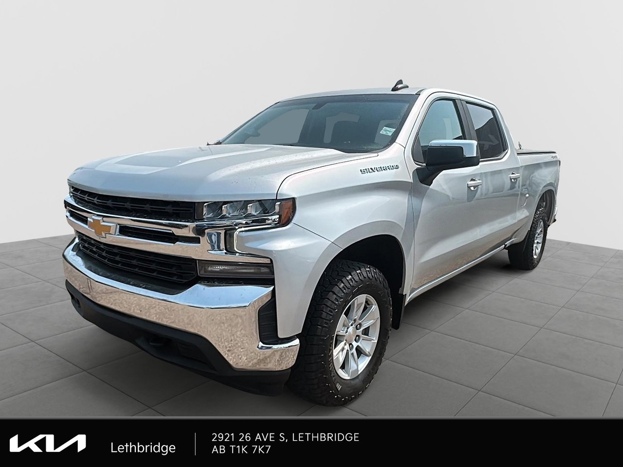 Silver Ice Metallic 2021 Chevrolet Silverado 1500 Pickup Truck Four-Wheel Drive Automatic