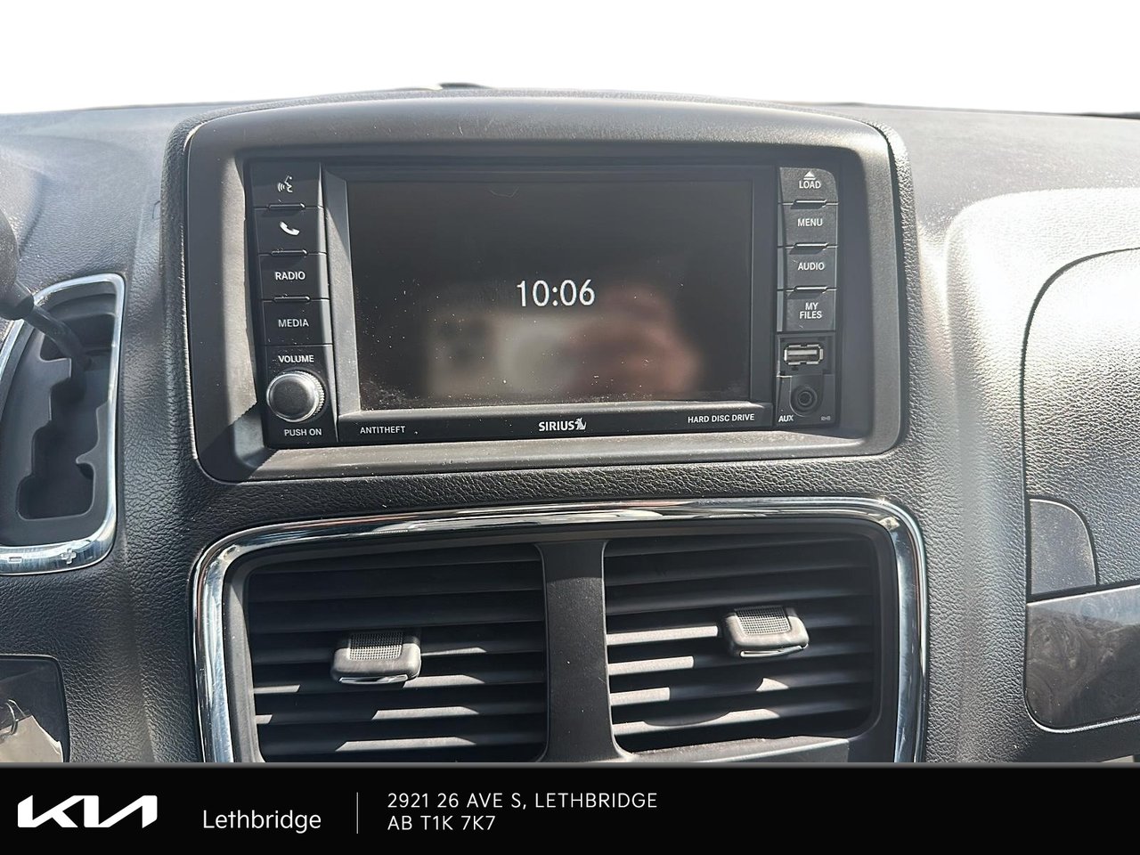 2017 Dodge Grand Caravan Crew-12