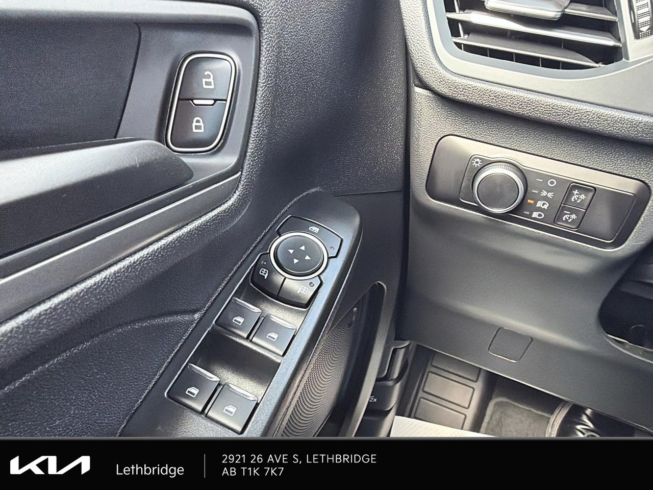 2025 Ford Escape Active-9