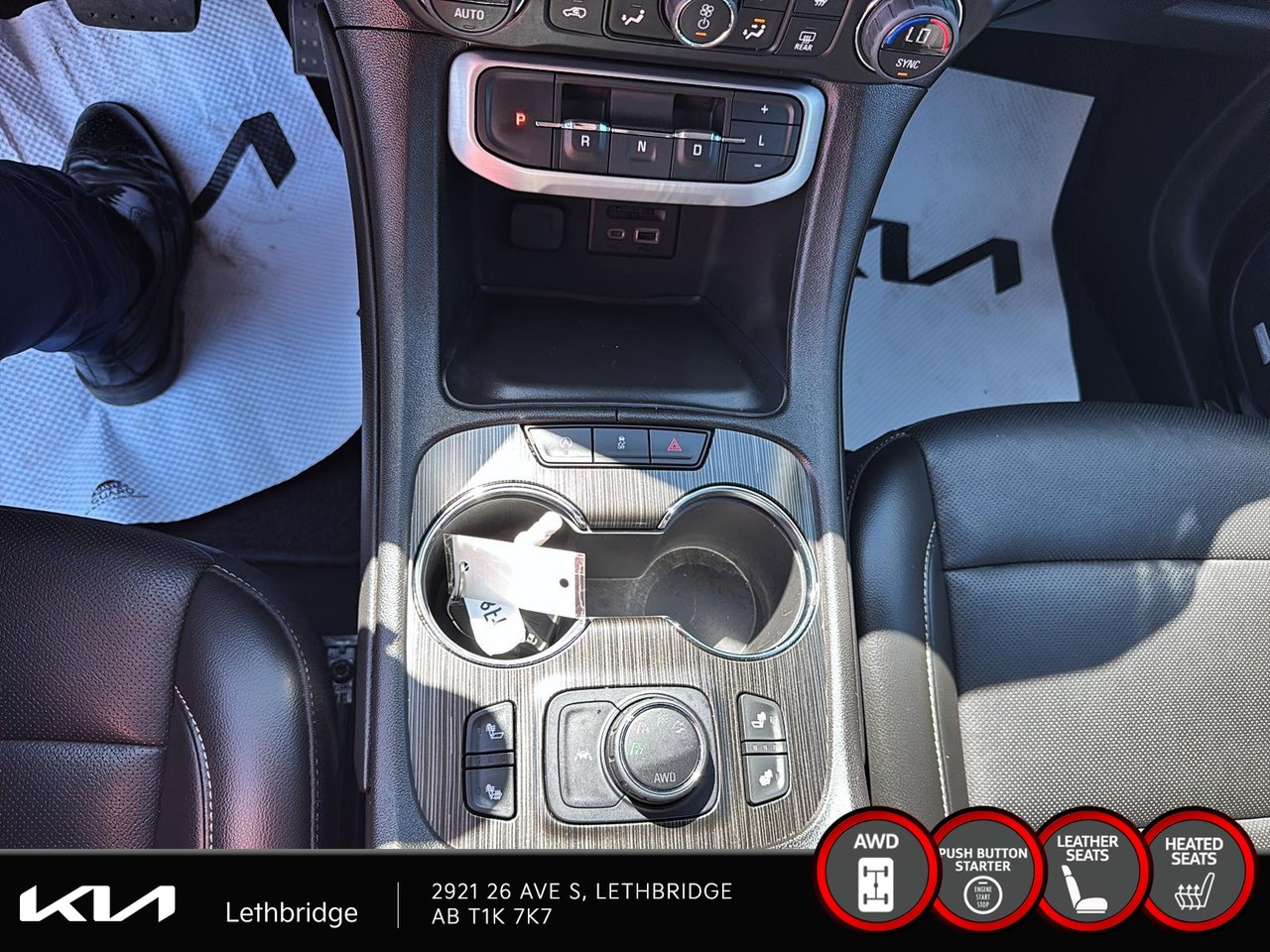 2023 GMC Acadia SLT-13