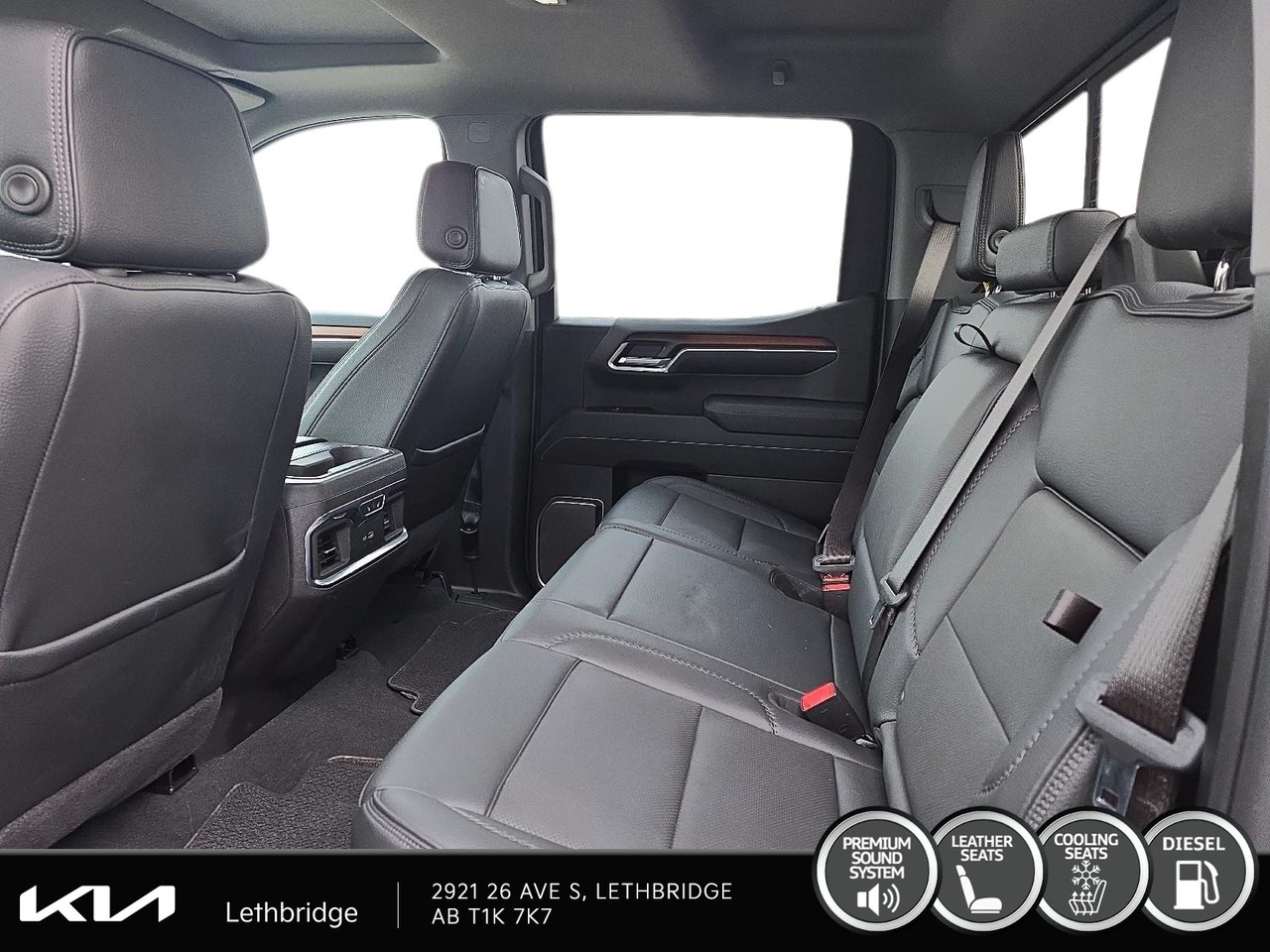 2025 GMC Sierra 1500 Denali-8