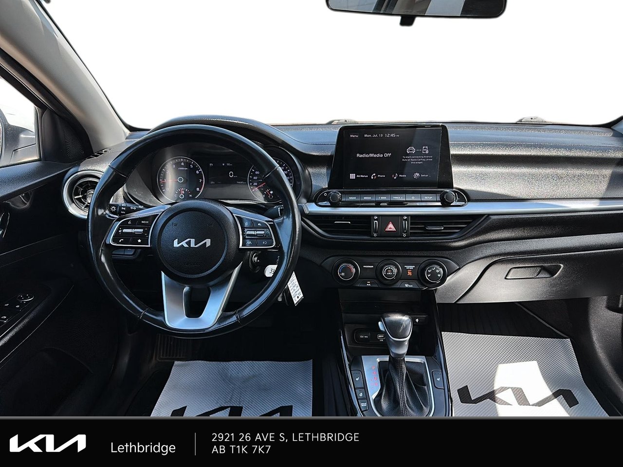 2023 Kia Forte EX-9