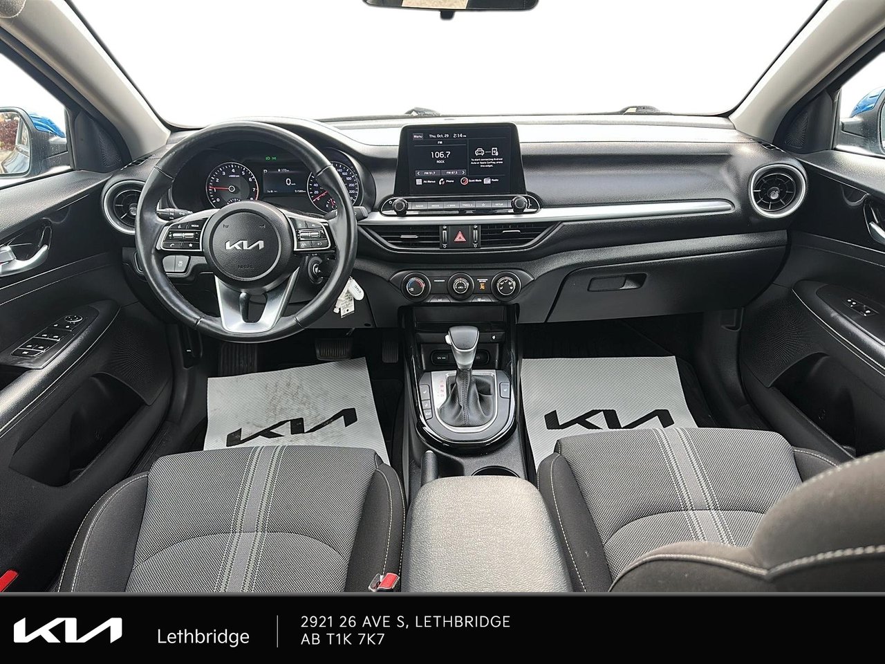 2023 Kia Forte-9