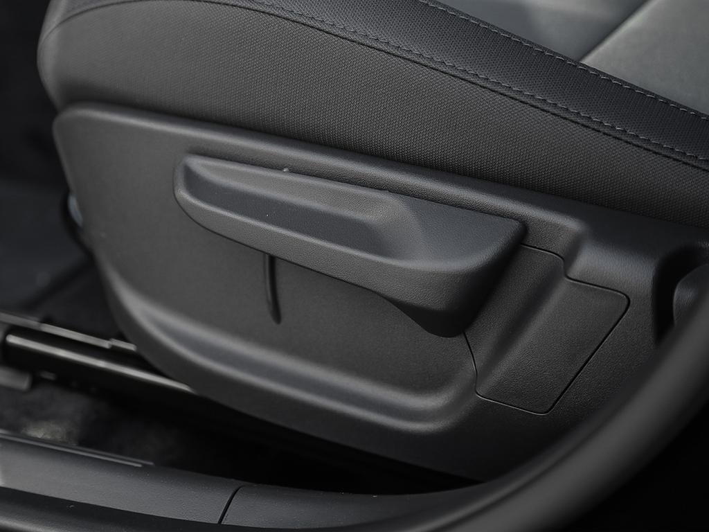 2026 Kia Niro HEV SX-25