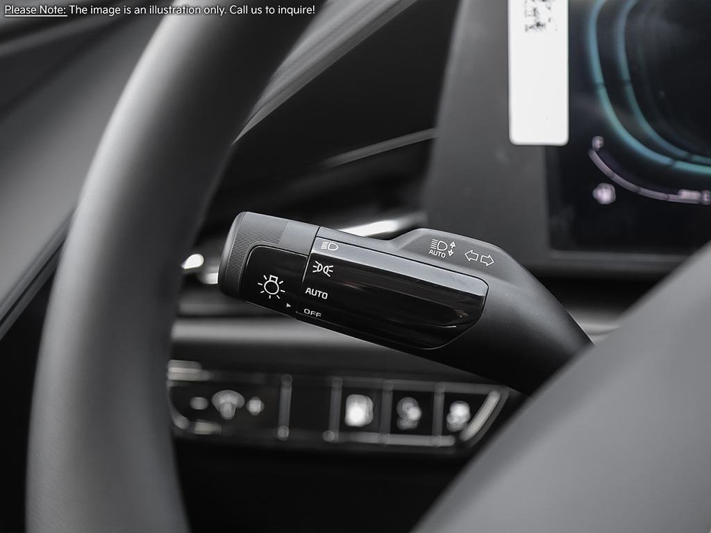 2025 Kia Niro PHEV LX-24