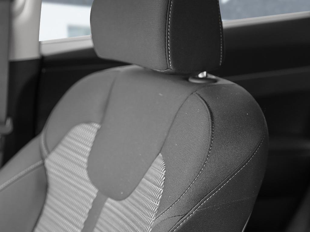 2026 Kia Sorento Hybrid LX-19