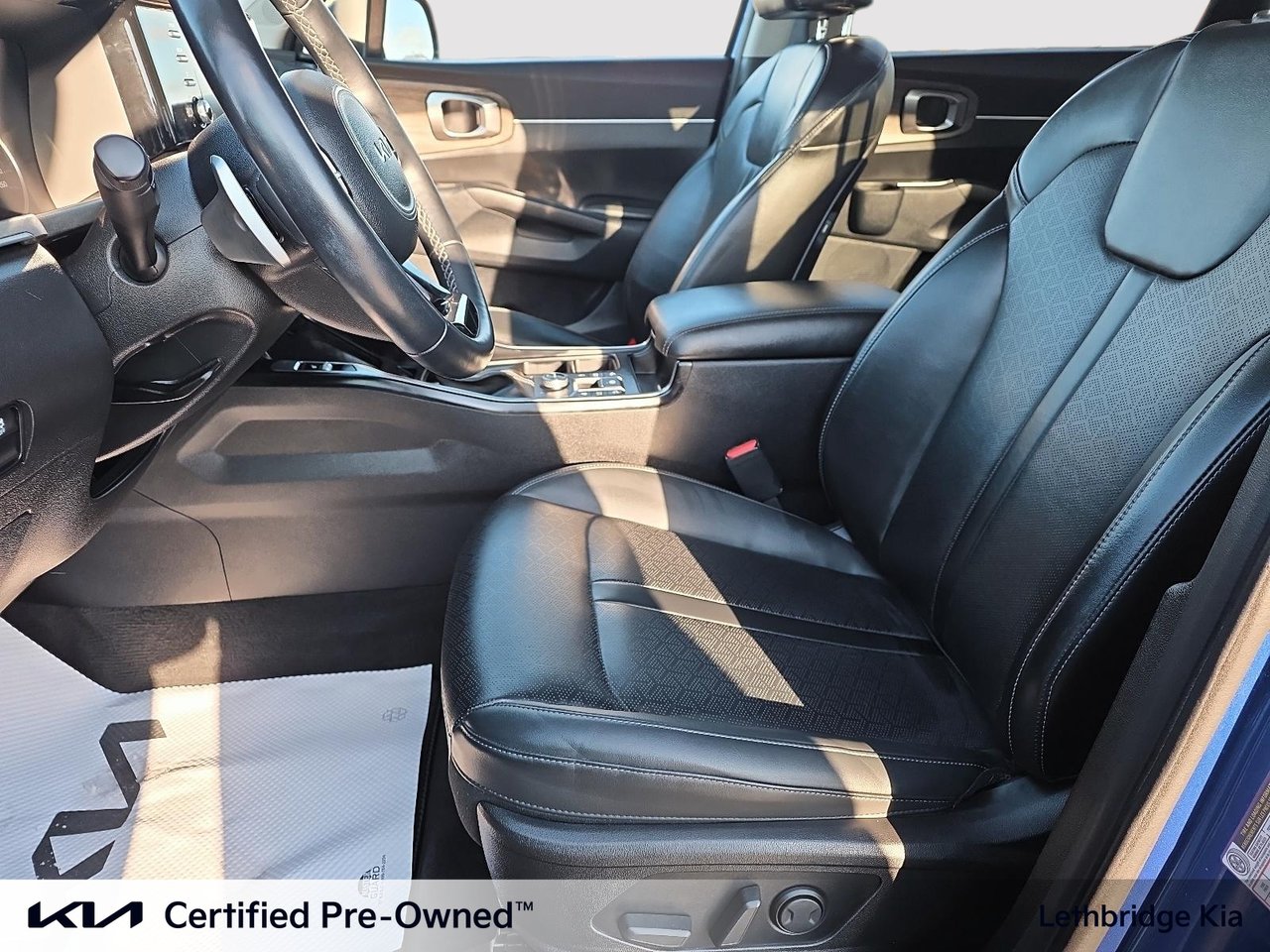 2022 Kia Sorento EX-17