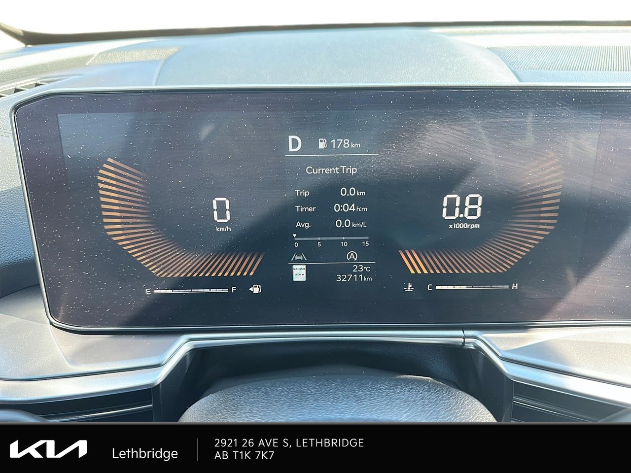 2025 Kia Sorento EX-12
