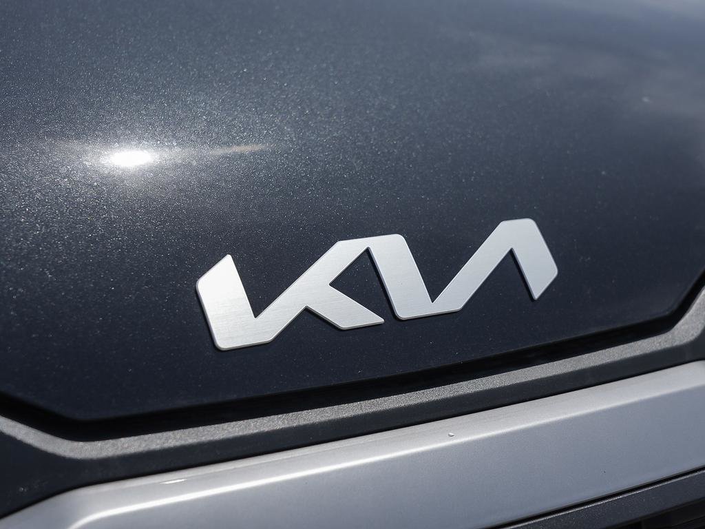 2026 Kia Sportage LX-8