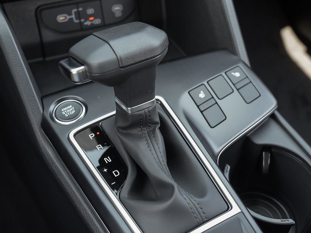 2026 Kia Sportage LX-16