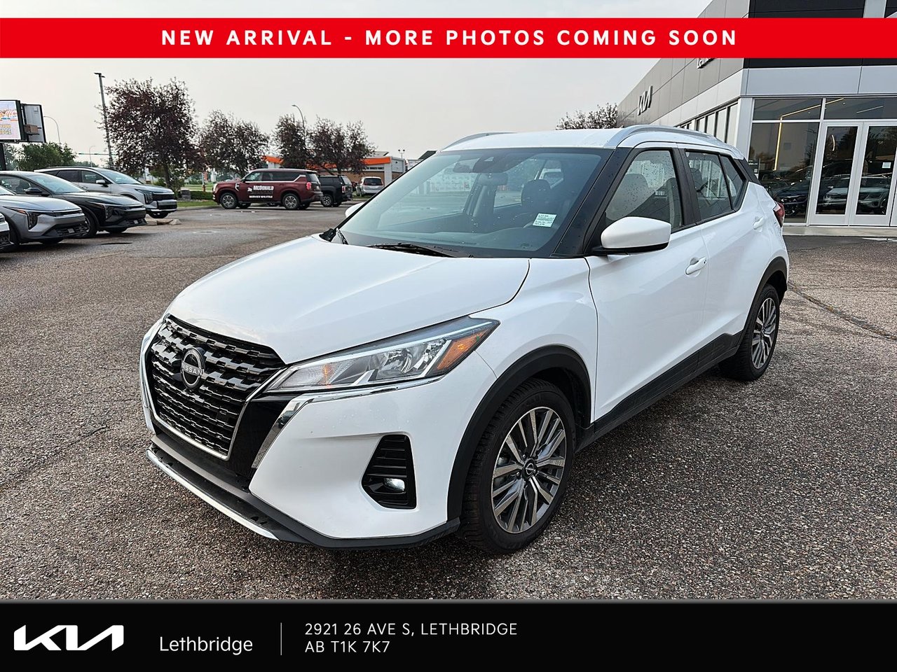 2025 Nissan Kicks Play S-0