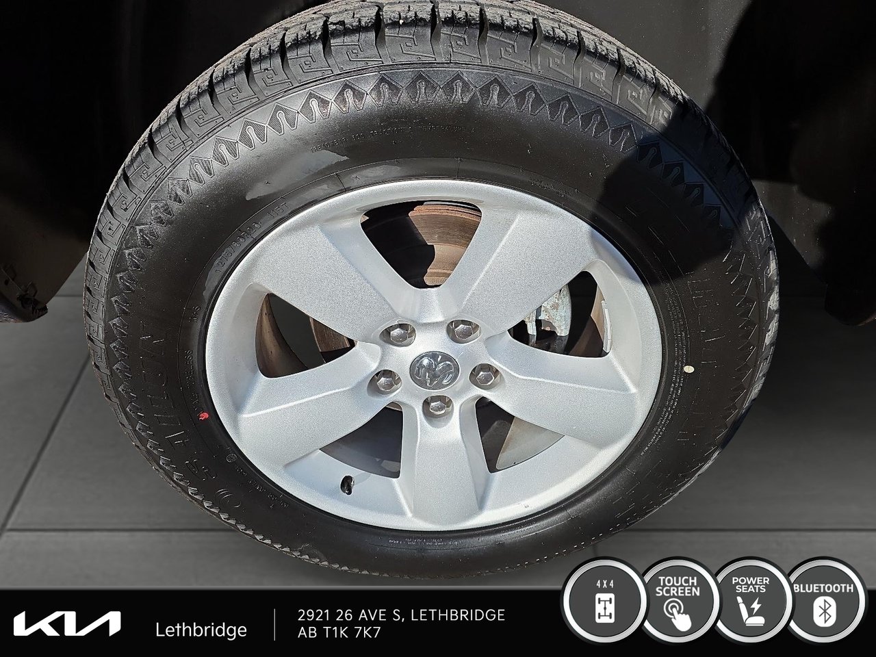 2023 Ram 1500 Classic SLT-6