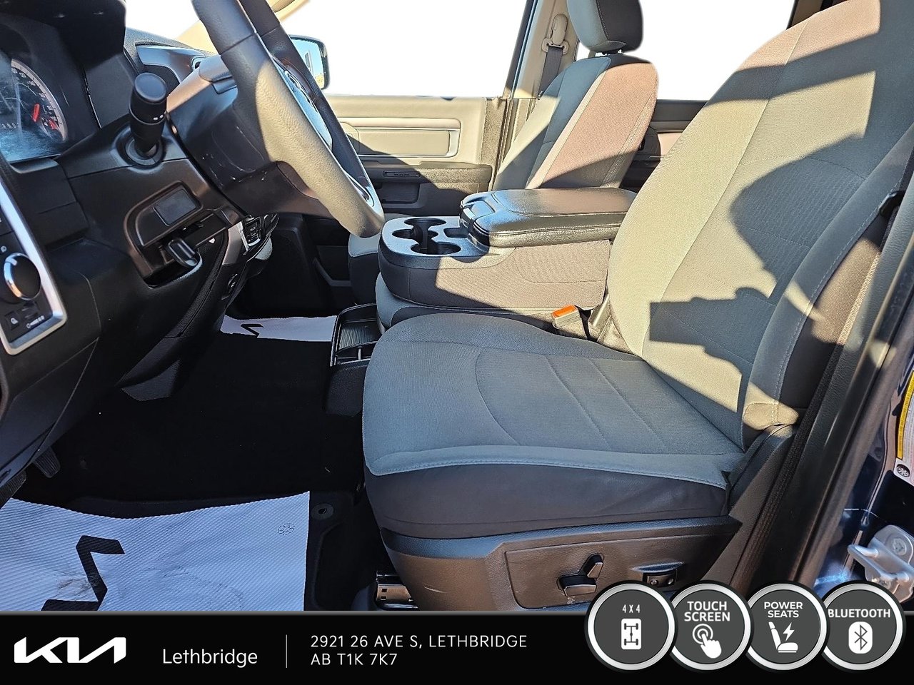 2023 Ram 1500 Classic SLT-7