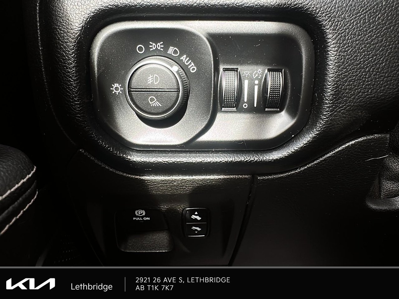 2019 Ram 1500 Sport/Rebel-17