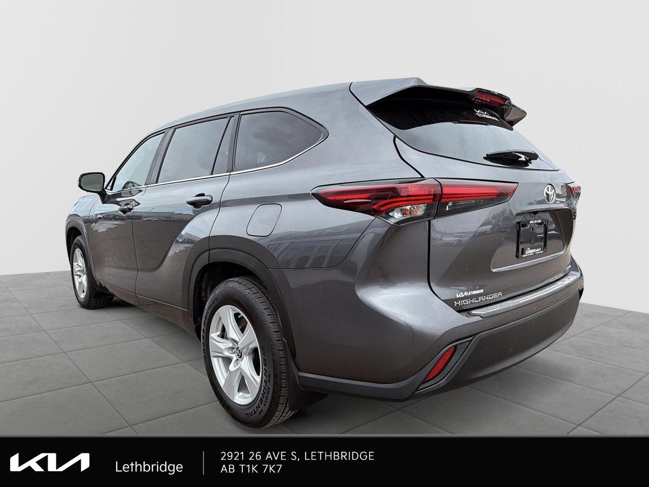 2024 Toyota Highlander LE-3