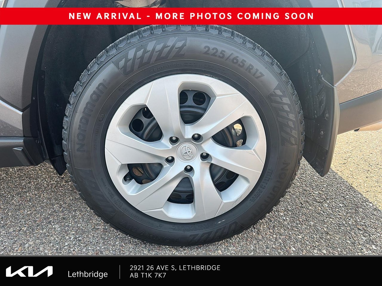 2023 Toyota RAV4 LE-6