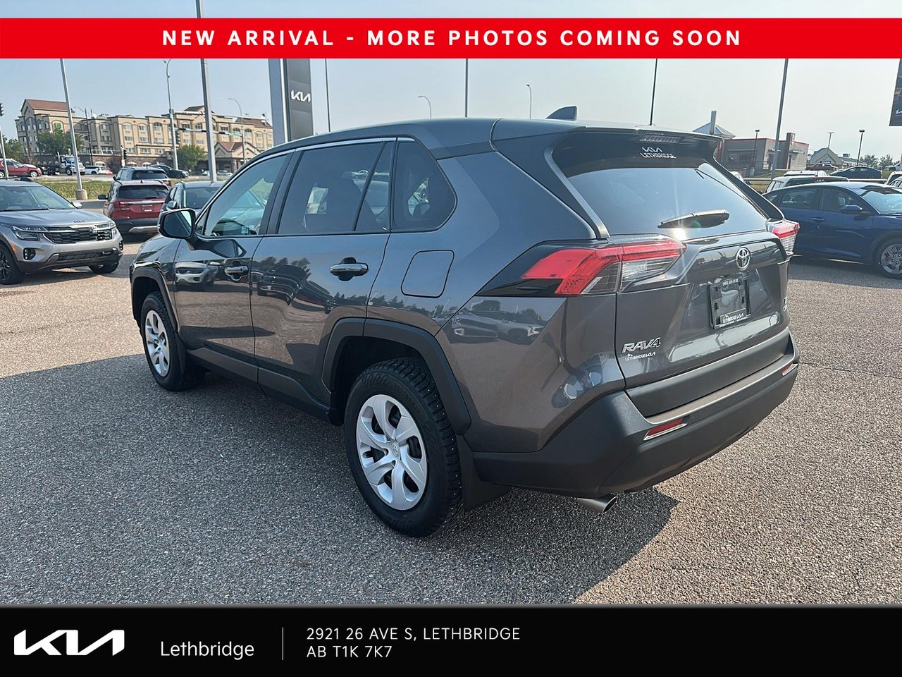 2023 Toyota RAV4 LE-3