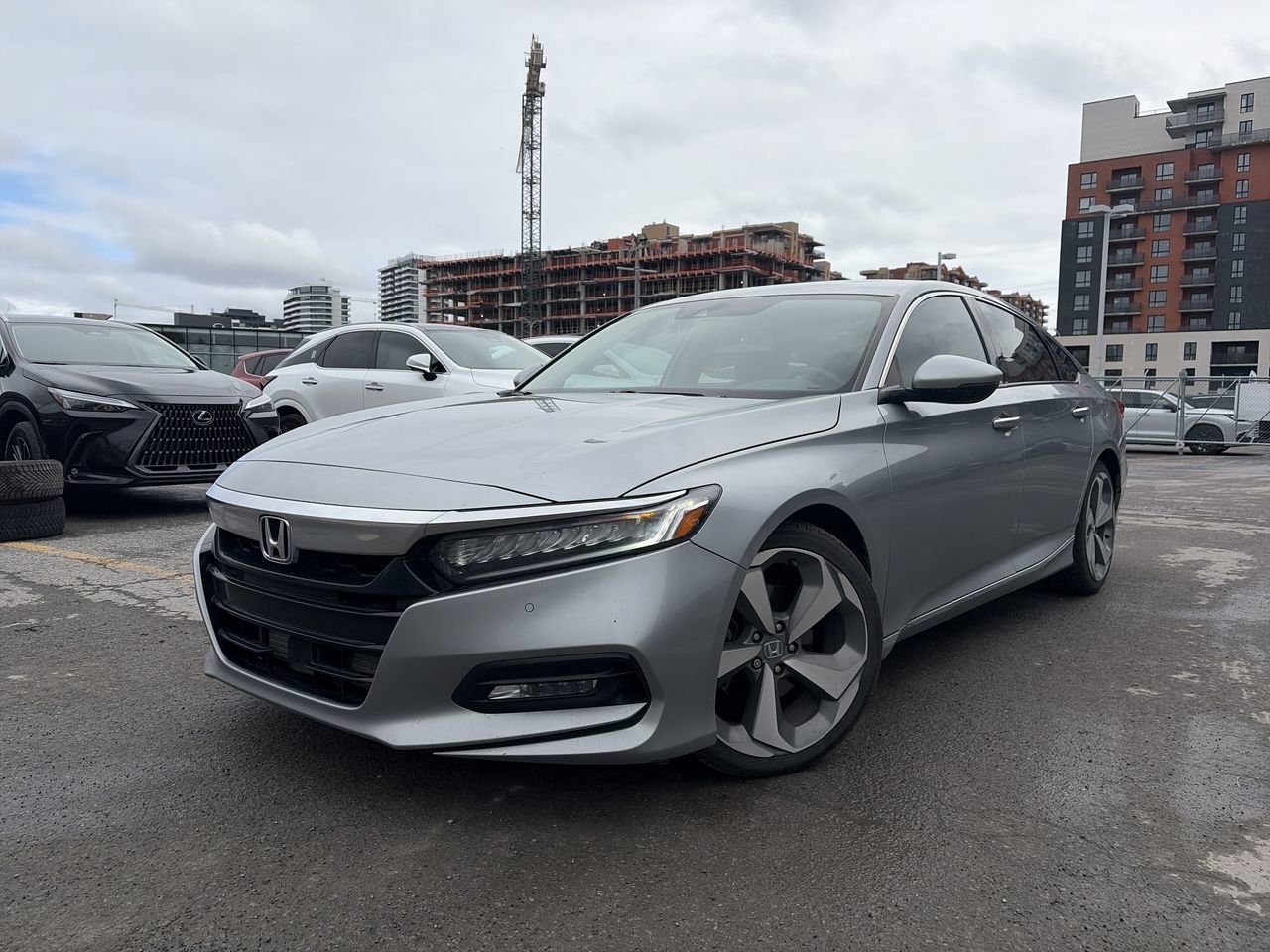 2018 Honda Accord 2.0T Touring FWD