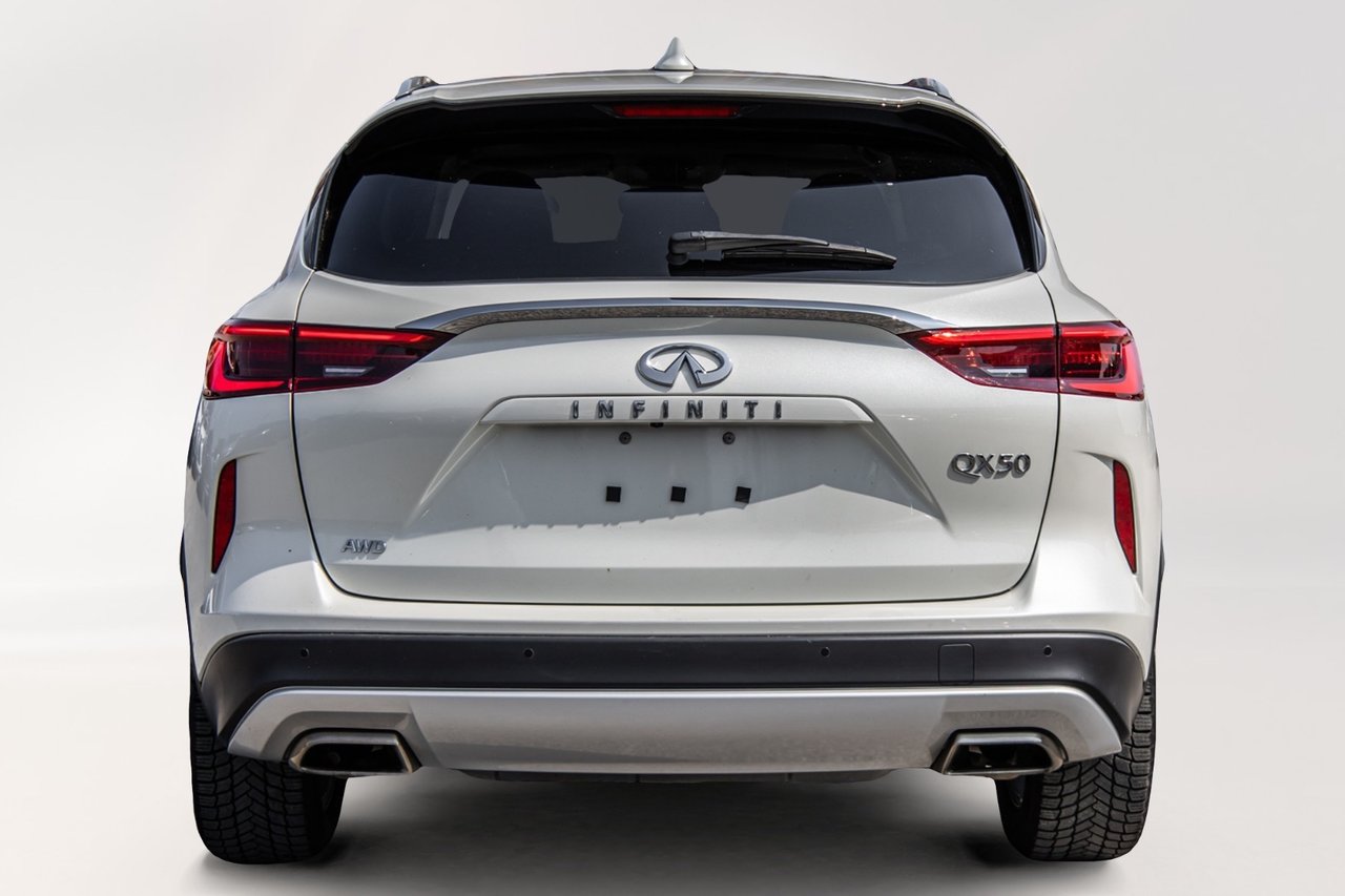 Used 2020 WHITE INFINITI ESSENTIAL / NAVI-GPS / CAMERA 360 / CUIR / MAGS-19 image 5