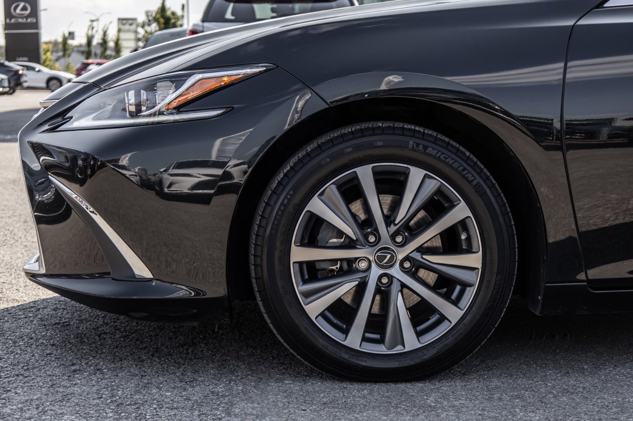 Used 2021 BLACK Lexus ES 250 / PREMIUM / NAVI-GPS / CAMERA / MAGS-17