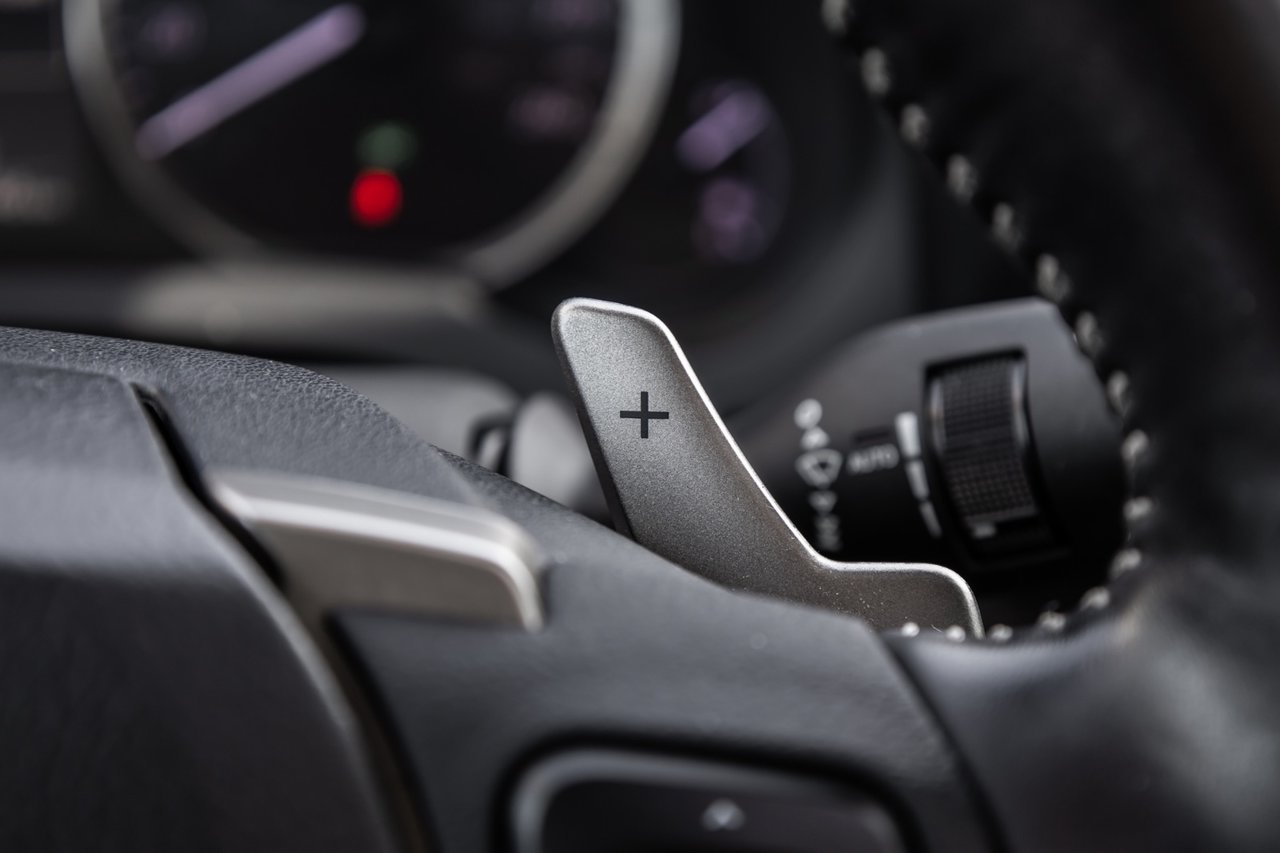 Used 2019 BLACK Lexus PREMIUM / CAMERA / TOIT OUVRANT / MAGS-18