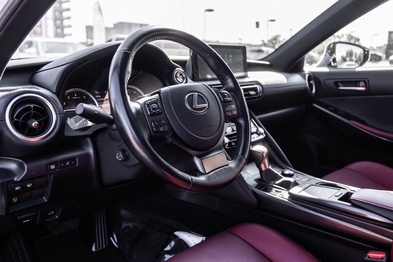 Used 2022 WHITE Lexus ULTRA LUXE / VOLANT CHAUFFANT / TOIT OUVRANT image 18
