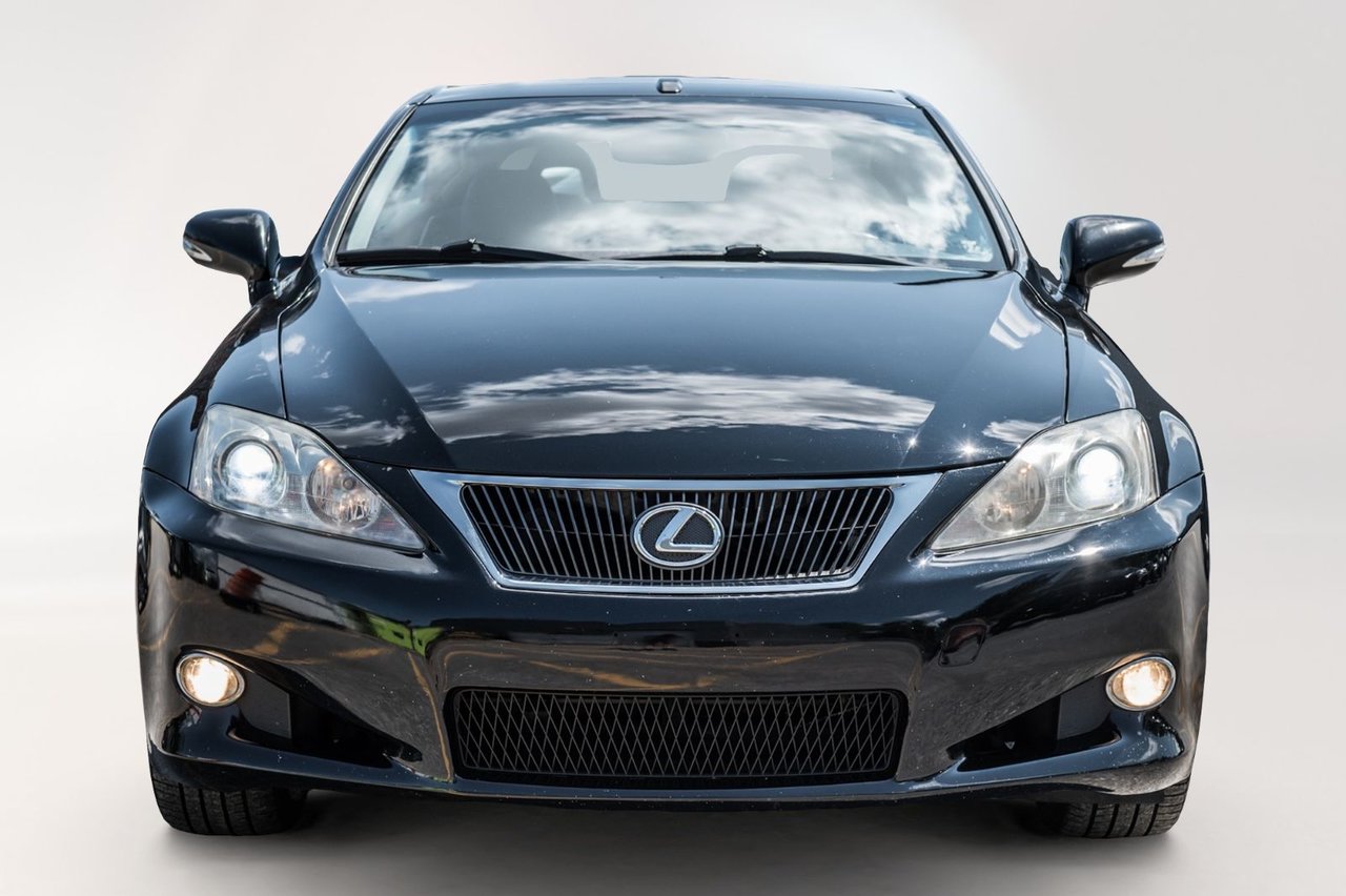 Used 2010 Caviar Lexus CONVERTIBLE / NAVI-GPS / CAMERA / MAGS-18
