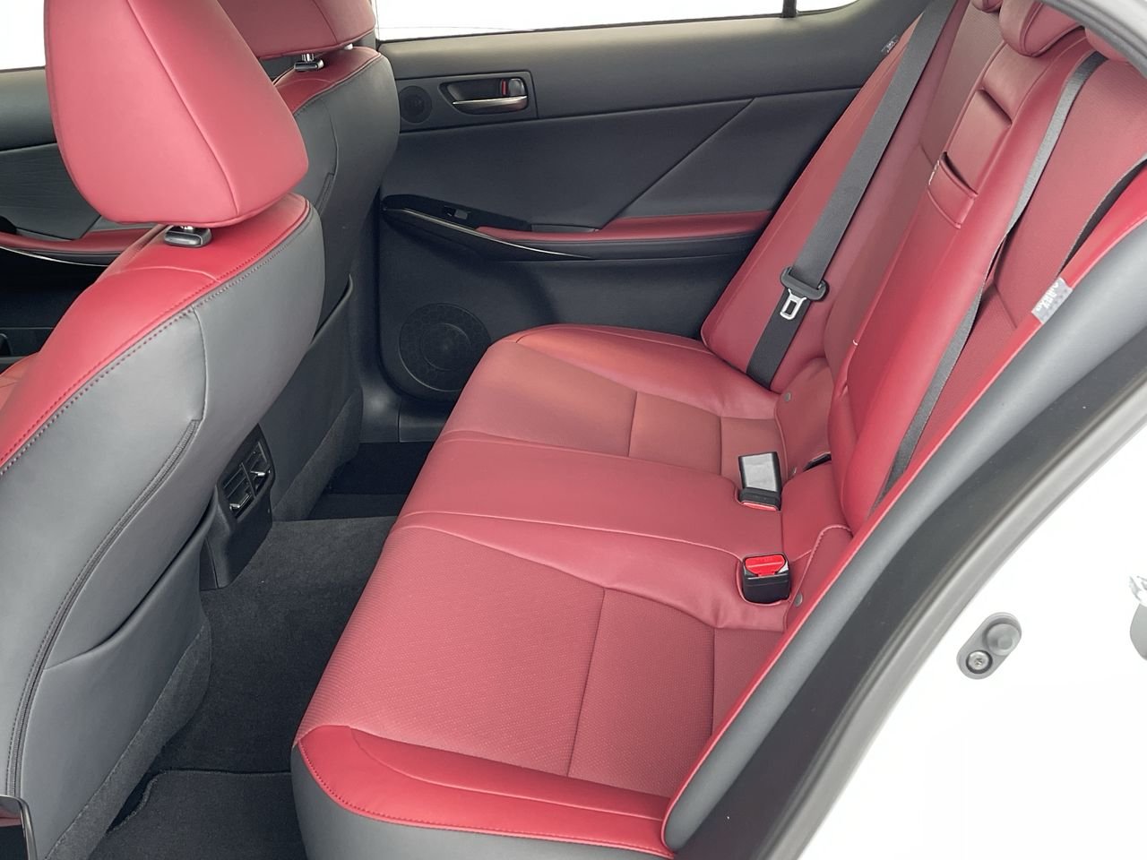 New 2023 Eminent White Lexus 300 AWD image 31