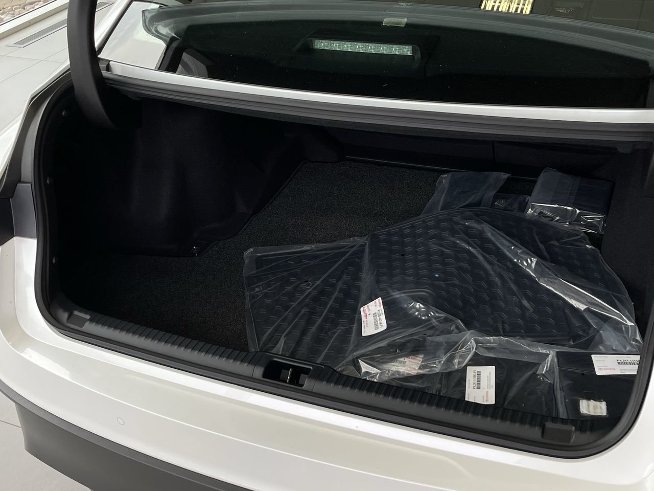 New 2023 Eminent White Lexus 300 AWD image 31