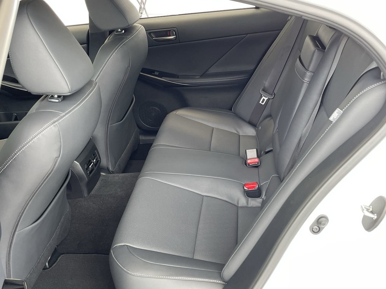 New 2023 Eminent White Lexus 300 AWD image 30