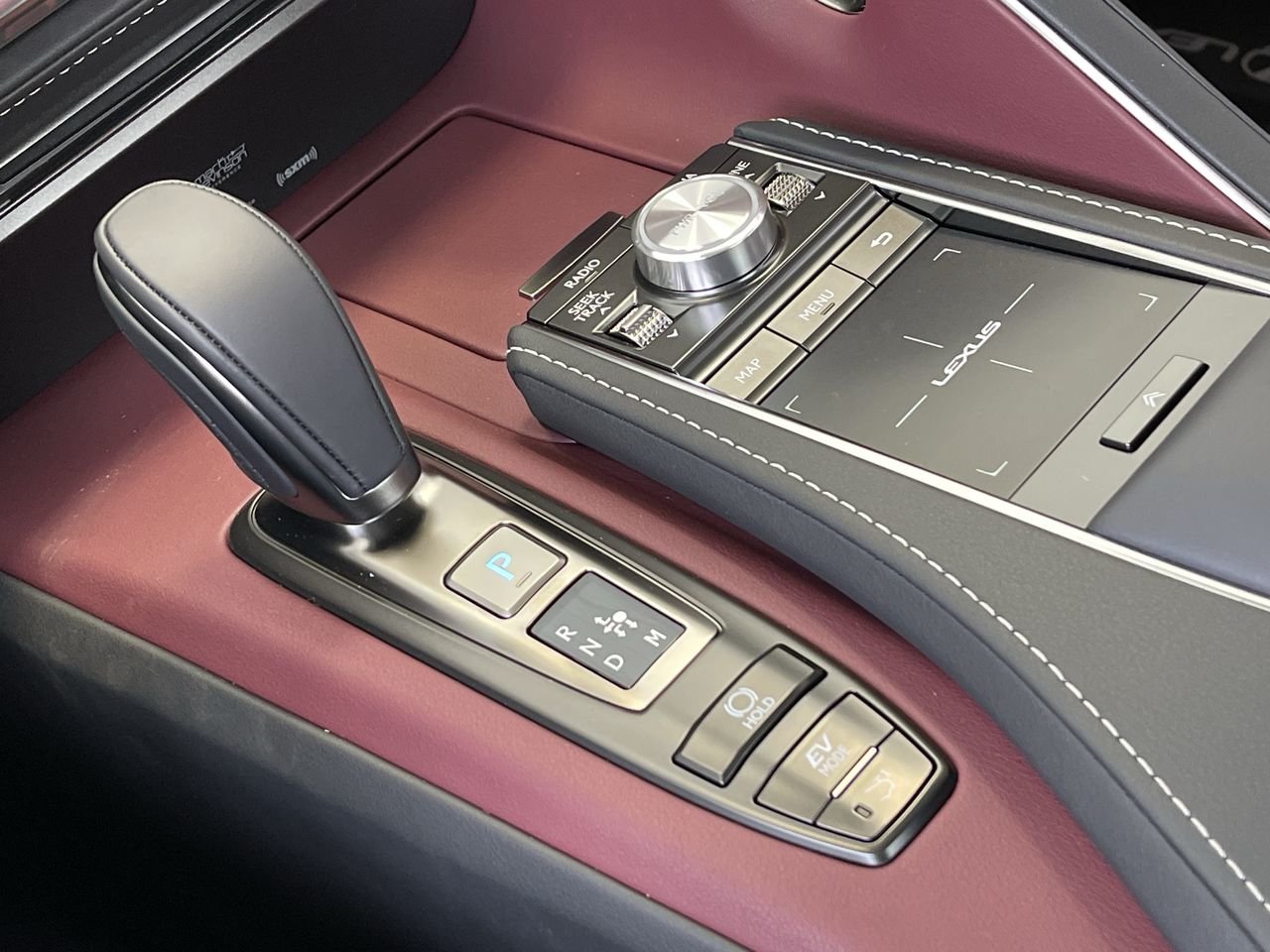 New 2023 Caviar Lexus 500h image 28