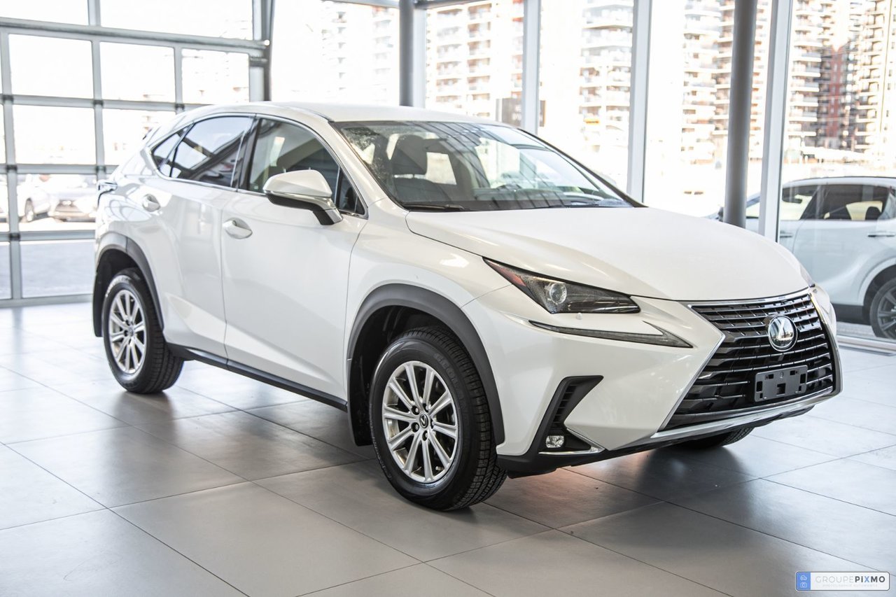 Used 2021 WHITE Lexus BASE / CAMERA / CUIR / APPLE CARPLAY / MAGS-17