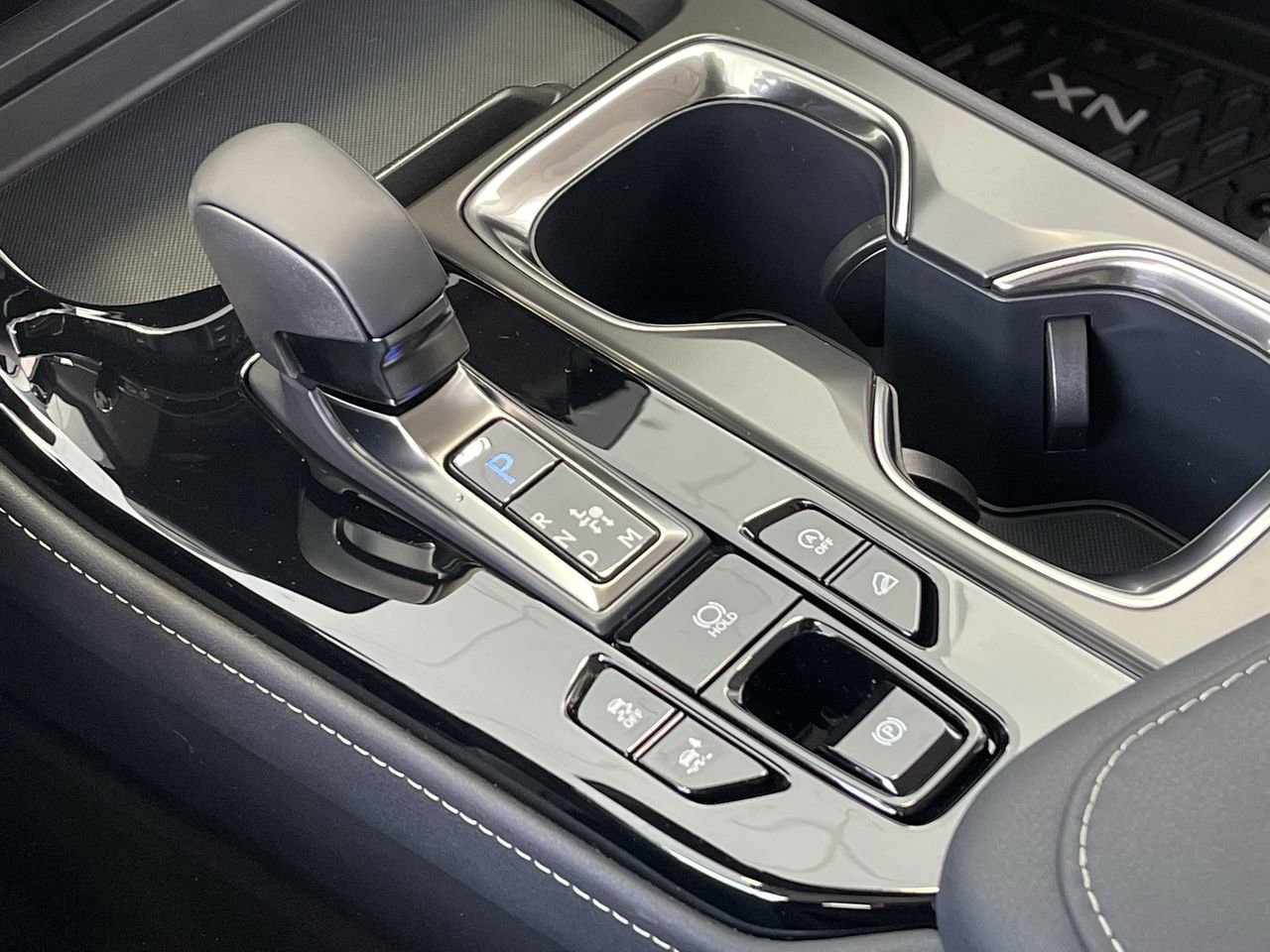 New 2023 Caviar Lexus 250 SIGNATURE image 27