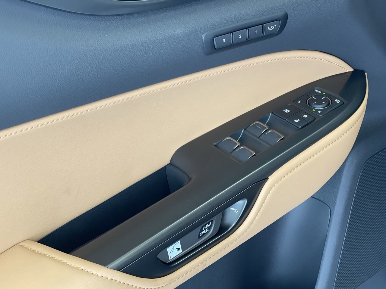 New 2024 Caviar Lexus 350 image 18