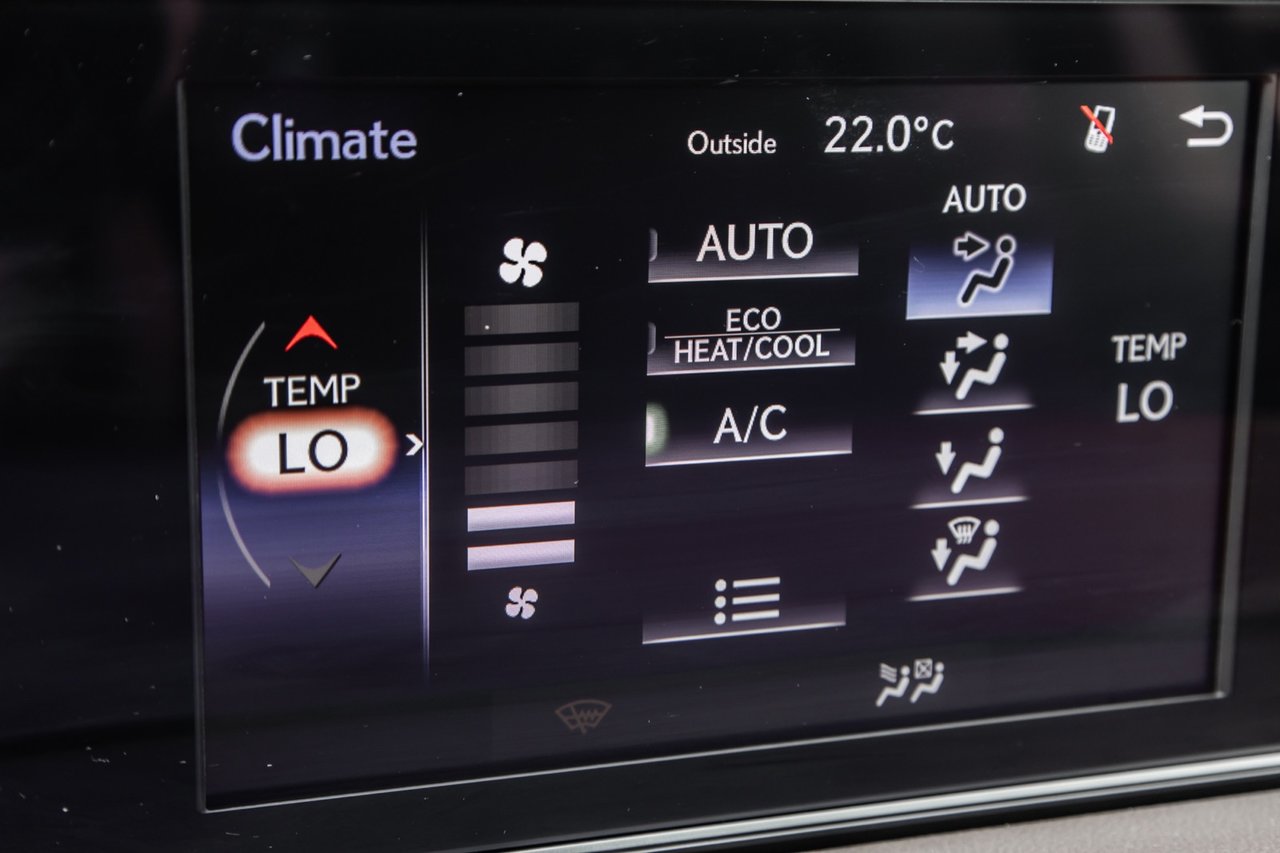 Used 2019 Caviar Lexus PREMIUM / CAMERA / TOIT OUVRANT / CUIR / MAGS-18