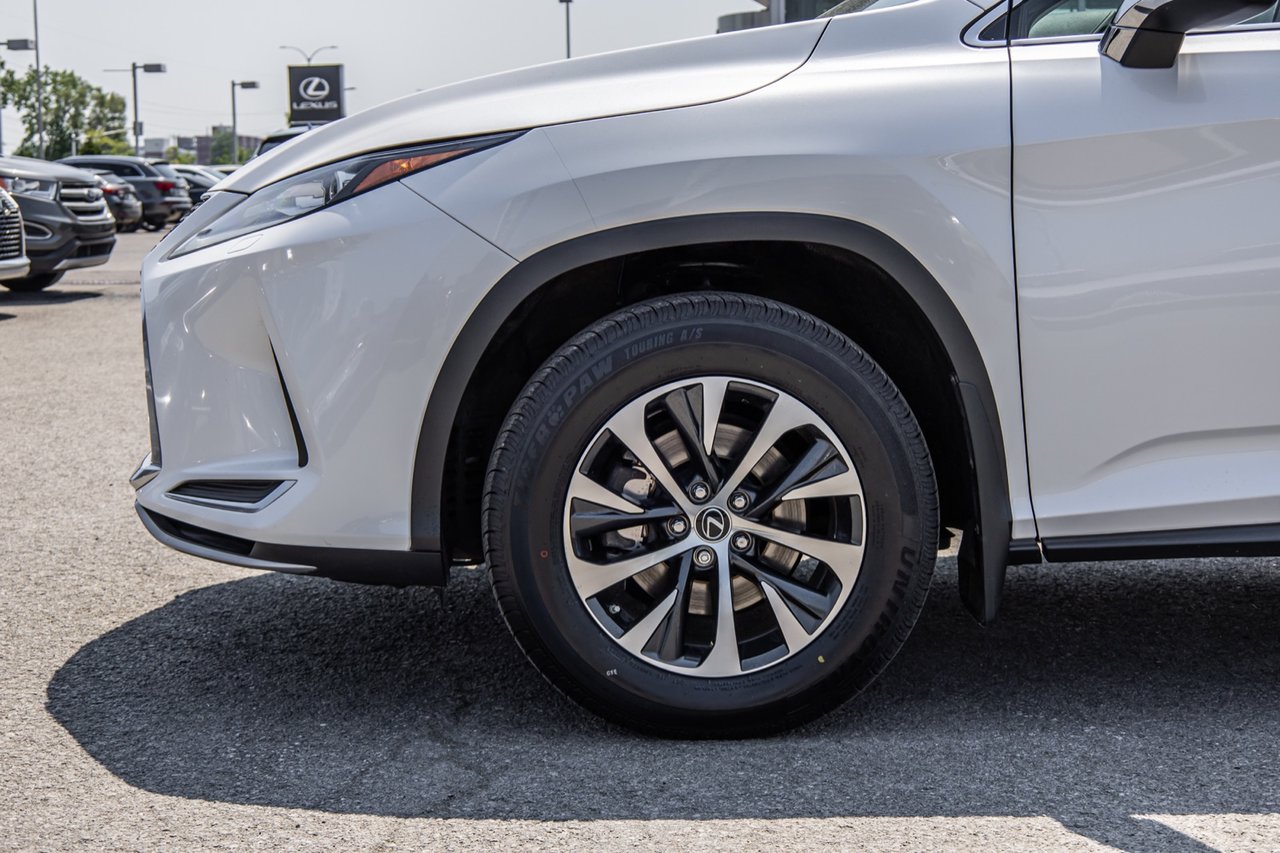 Certified Used 2021 White Lexus PREMIUM / SIÈGES CHAUFFANTS / MAGS 18