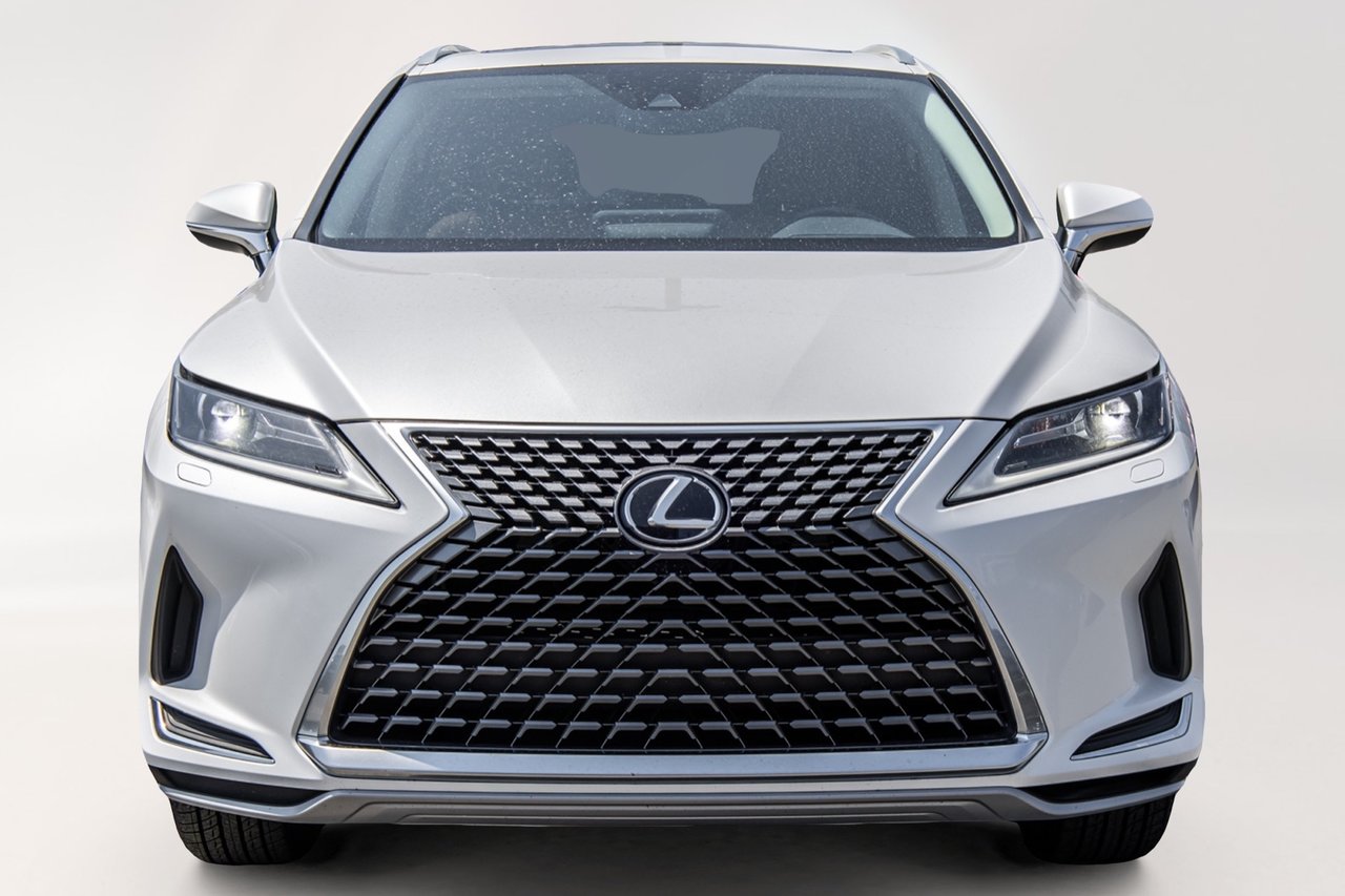 Certified Used 2021 White Lexus PREMIUM / SIÈGES CHAUFFANTS / MAGS 18